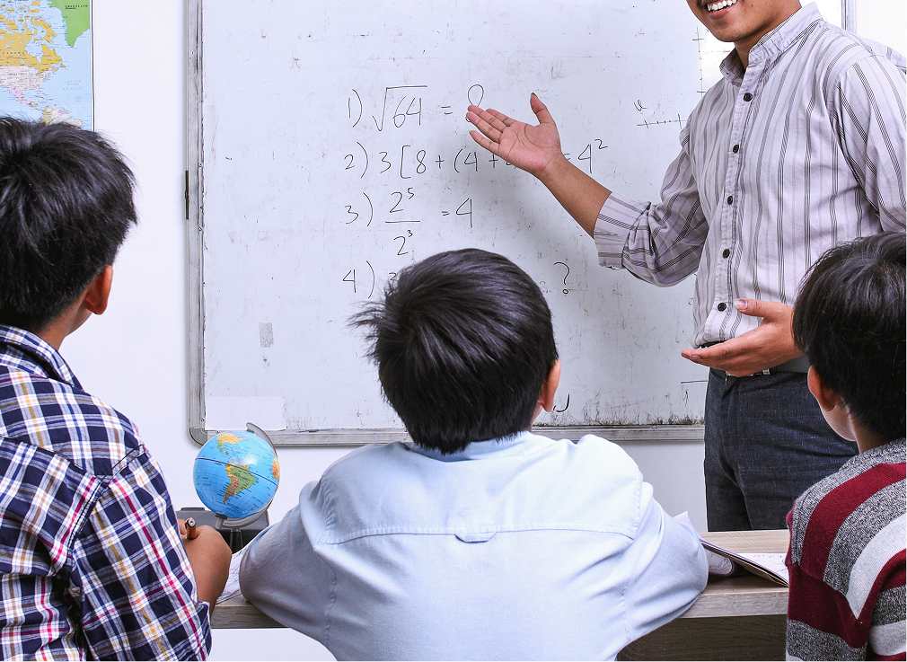 Best CBSE School for Standard 5 to 8 in Kolkata